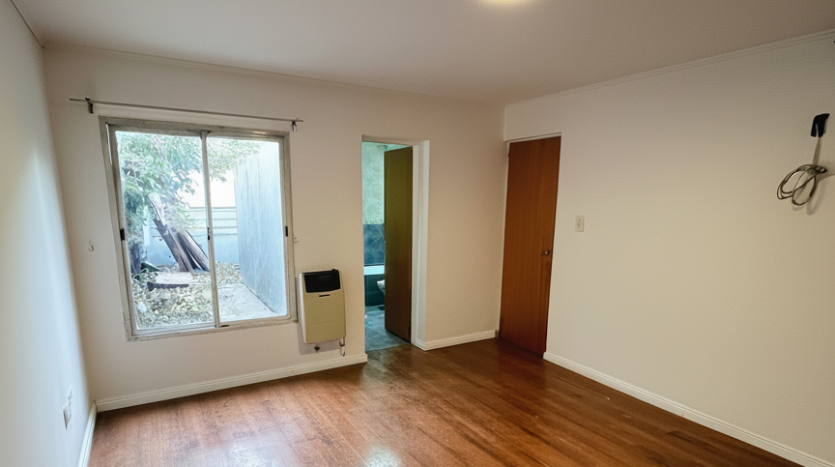 ¡Casa + Dúplex al fondo! Ideal para inversión o uso familiar en Calle Richieri