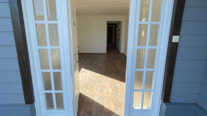 ¡Casa + Dúplex al fondo! Ideal para inversión o uso familiar en Calle Richieri