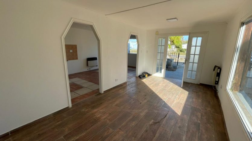 ¡Casa + Dúplex al fondo! Ideal para inversión o uso familiar en Calle Richieri